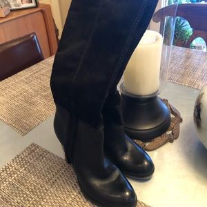 Suede/leather boots